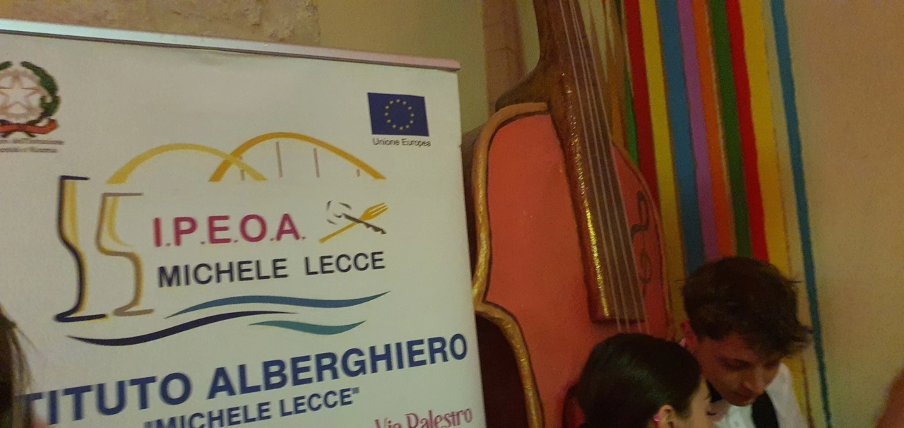 "I folli sono coloro che si stanno impegnando per il Carnevale di Manfredonia. Andremo avanti, sempre"