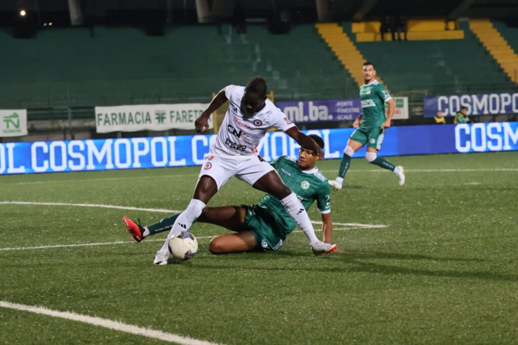 Immagine in evidenza: uno scatto di Avellino-Foggia (Coppa Italia Serie C 2023/24) - crediti foto: Federico Antonellis/Calcio Foggia 1920
