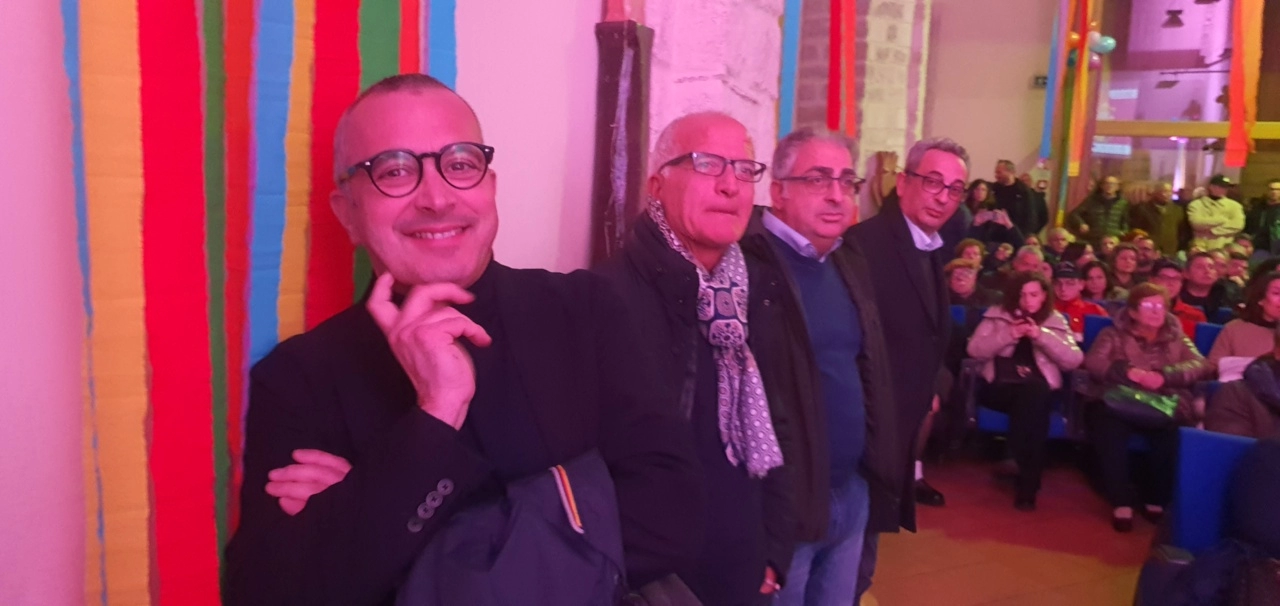 "I folli sono coloro che si stanno impegnando per il Carnevale di Manfredonia. Andremo avanti, sempre"