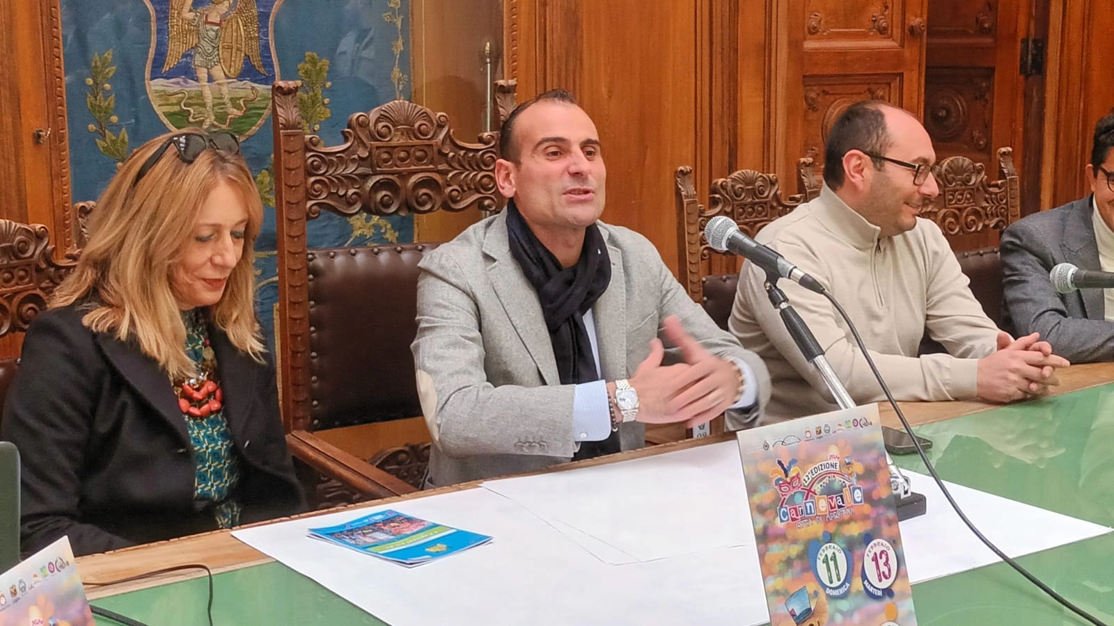 Gruppi, carri, Corona, Jo Squillo, Zelig, Top 80 & 90 mania: Carnevale di Apricena, si parte