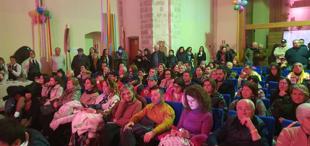 "I folli sono coloro che si stanno impegnando per il Carnevale di Manfredonia. Andremo avanti, sempre"