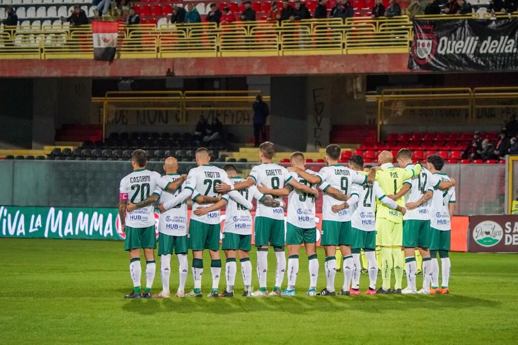 La formazione dell'Avellino durante Foggia-Avellino, foto di Mario Marino/Riproduzione Riservata