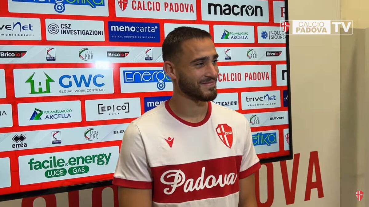 Calciomercato, ultime battute: il Foggia puntella i reparti - Immagine in evidenza: Luca Gagliano - crediti foto: canale ufficiale YouTube Padova Calcio (frame da video)