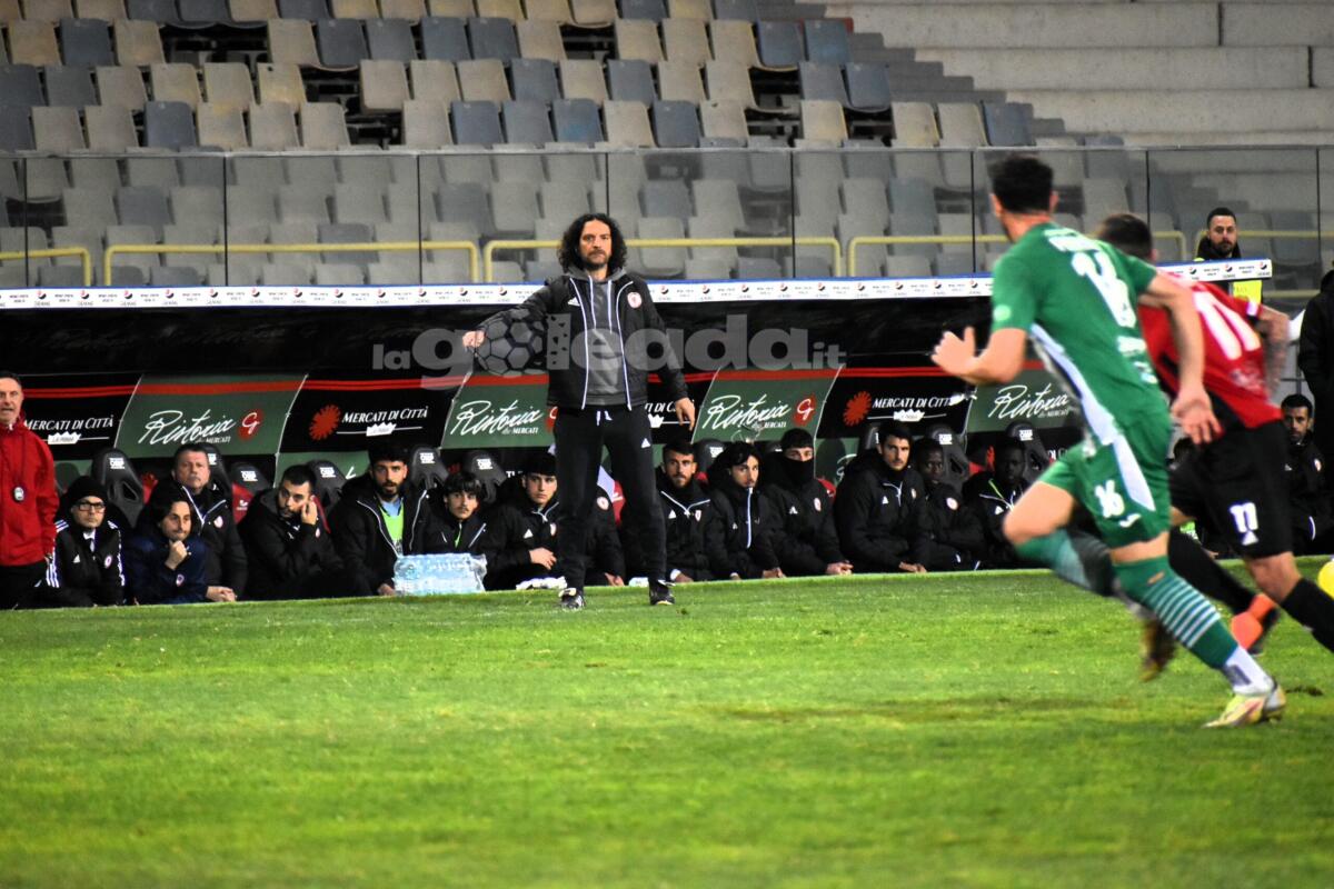 Cudini: “Schenetti? Gli ho chiesto di…” - Mirko Cudini durante Foggia-Monopoli, foto di Luigia Spinelli per lagoleada.it (riproduzione vietata)