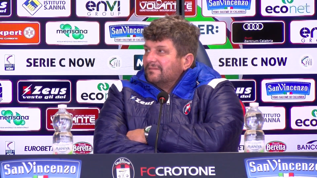 Immagine in evidenza: mister Silvio Baldini - crediti foto: canale ufficiale YouTube FCTV (frame da video)