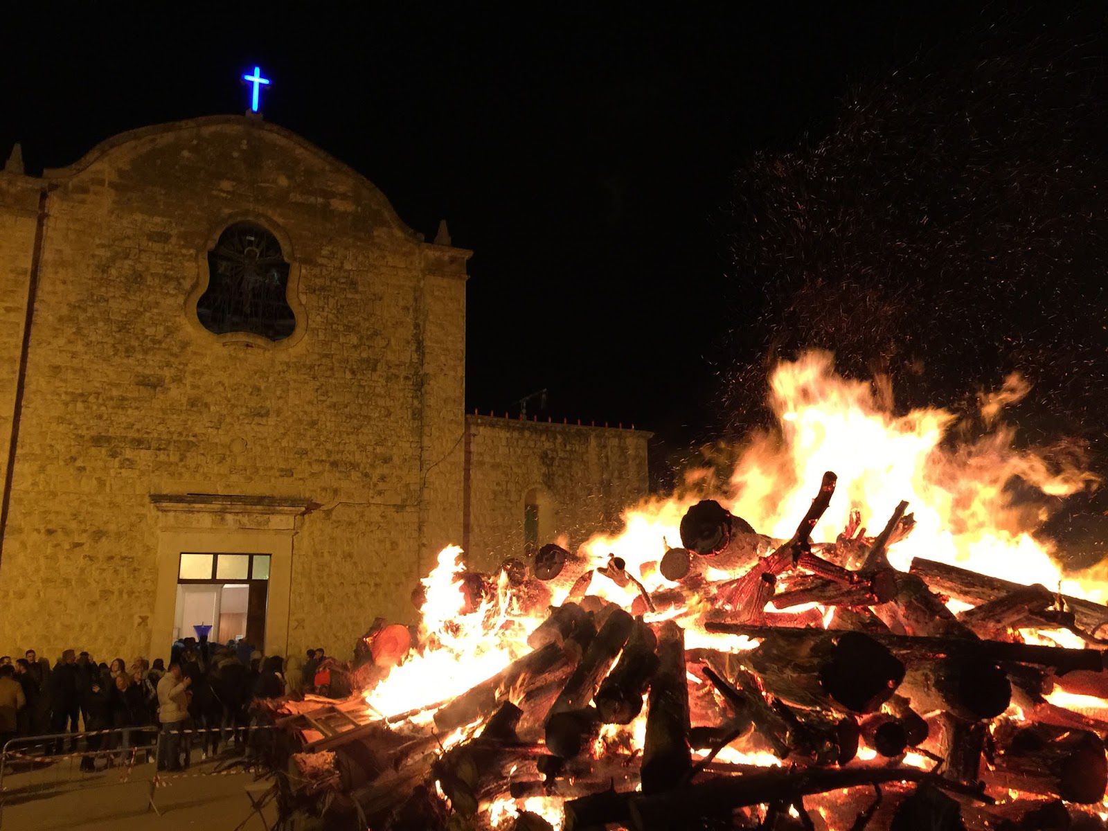 Noicattaro, Corato e Toritto fanno rete nel segno dei Rituali del fuoco