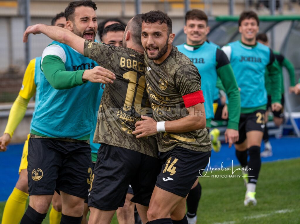 Uno scatto di Monopoli-Juve Stabia, foto di Annalisa Lavista per lagoleada.it - RIPRODUZIONE VIETATA