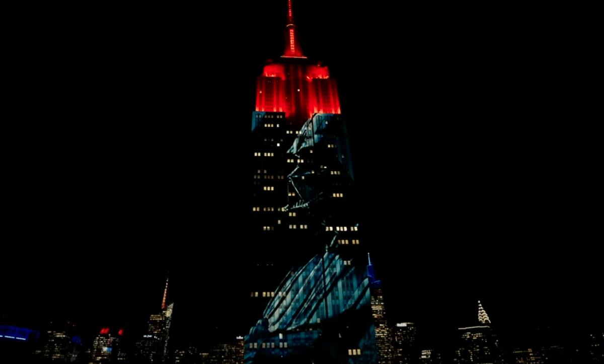 Star Wars conquista l'Empire State Building! Il video del suggestivo evento - L'Empire State Building si illumina con Star Wars
