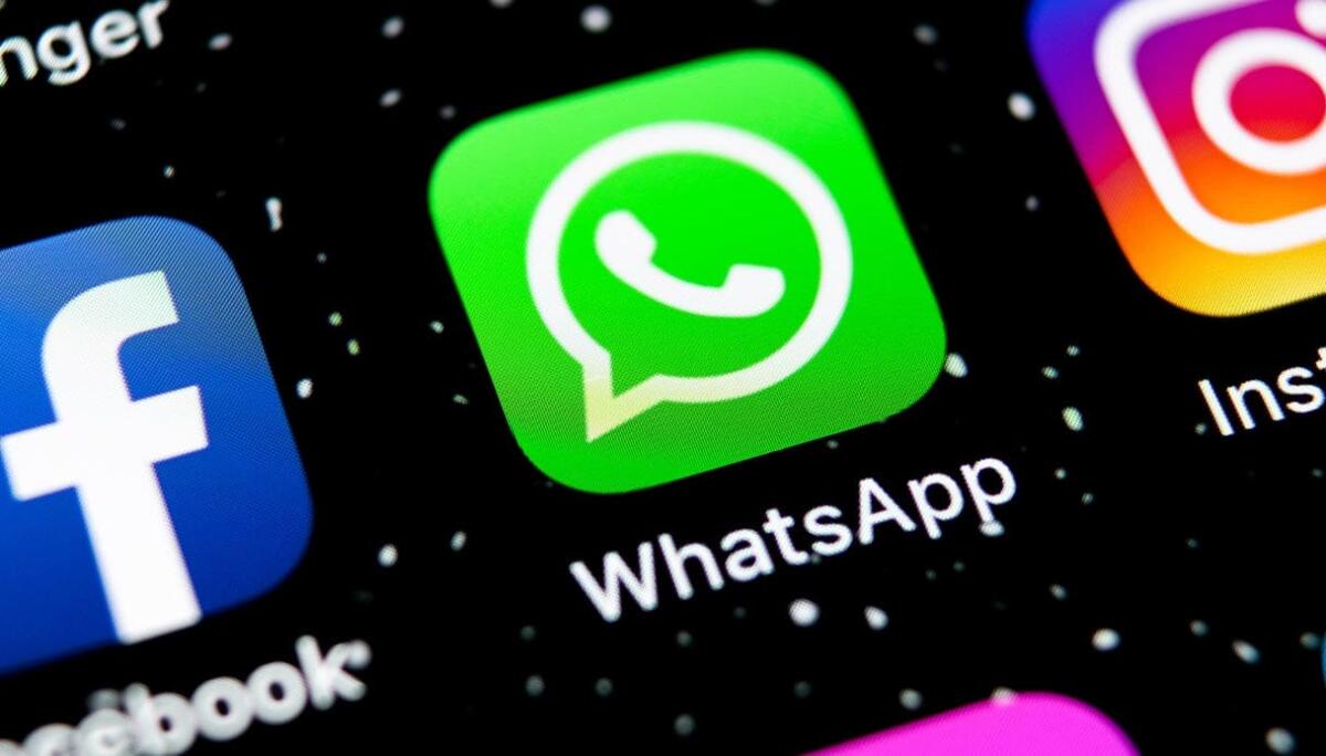 Facebook e Instagram down: sessione scaduta e impossibile accedere. Ecco cosa sta succedendo - I social