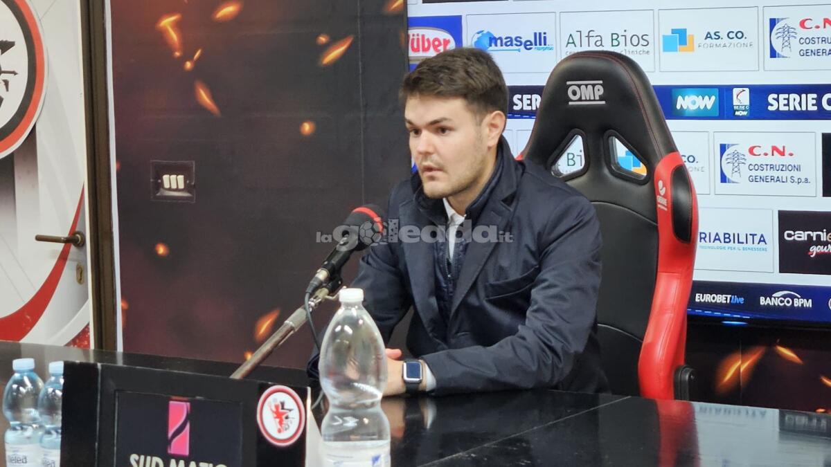 Juve Stabia, Lovisa: "Dovevamo fare meglio sui gol. Non possiamo..." - Immagine in evidenza: il D.S. della Juve Stabia, Matteo Lovisa - crediti: foto di Mario Mescia/lagoleada.it (RIPRODUZIONE VIETATA)