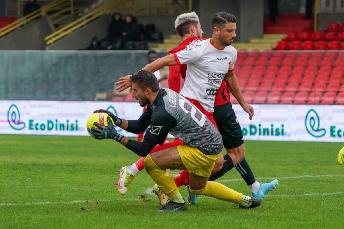 ACR Messina-Foggia, probabili formazioni e dove vederla - Immagine in evidenza: uno scatto di Foggia-ACR Messina 1-0 (Serie C - girone C 22/23) - crediti: foto di Mario Marino (RIPRODUZIONE RISERVATA)