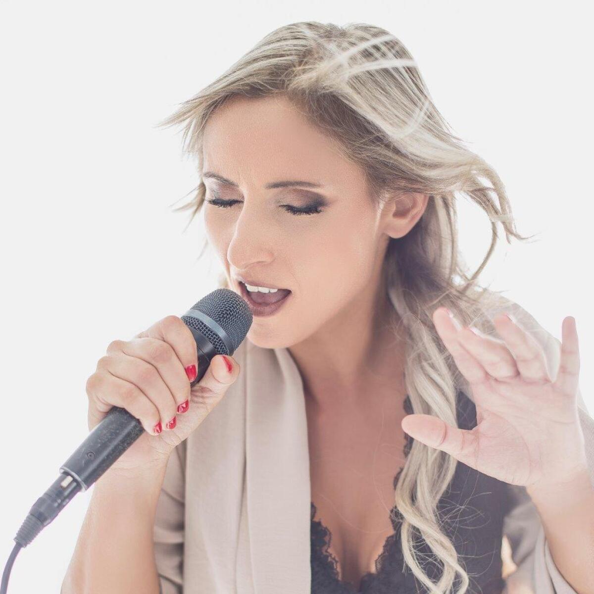 L'infinito fra le nuvole, primo singolo dell'artista Valentina Mazza, "Musa" - 
