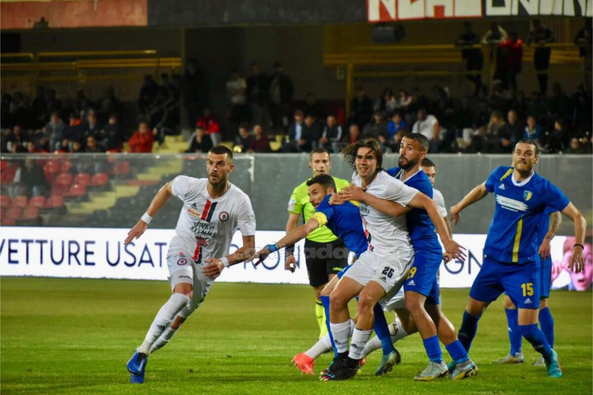 Foggia-Cerignola, probabili formazioni e dove vederla - Immagine in evidenza: uno scatto di Foggia-Audace Cerignola (playoff Serie C 22/23) - crediti: foto di Luigia Spinelli (RIPRODUZIONE VIETATA)