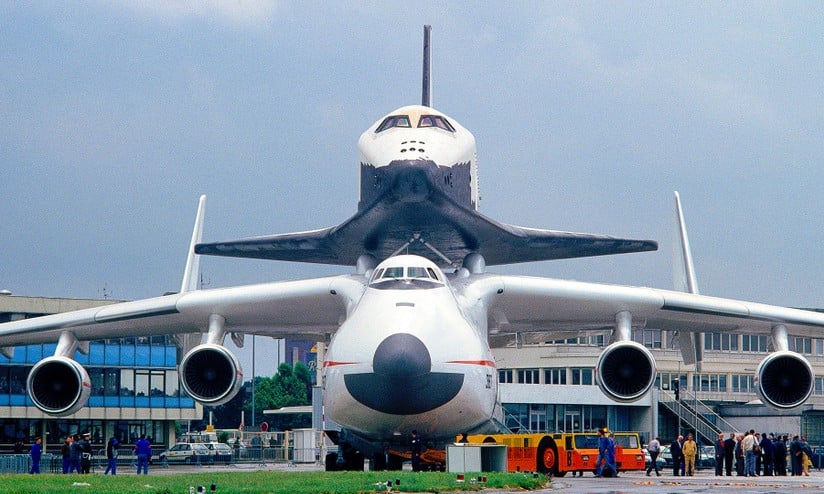 L'Antonov An-225 Mriya, aereo cargo più grande del mondo andato distrutto all'inizio dell'invasione dell'Ucraina da parte della Russia nel Febbraio del 2022.