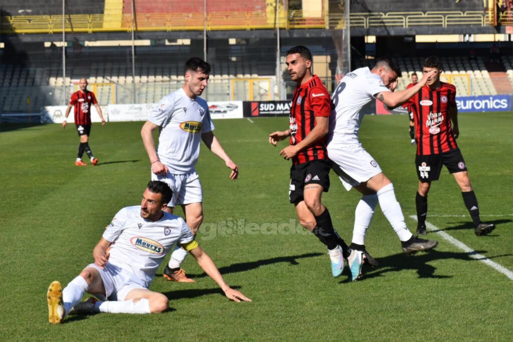 Immagine in evidenza: uno scatto di Foggia-Monterosi (Serie C - girone C 22/23) - crediti: foto di Luigia Spinelli (RIPRODUZIONE RISERVATA)