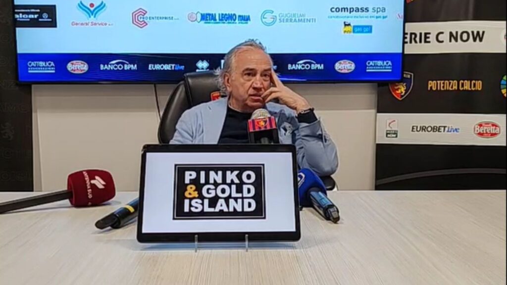 Immagine in evidenza: il presidente del Potenza, Donato Macchia - crediti foto: pagina ufficiale Facebook Potenza Calcio (frame da video)