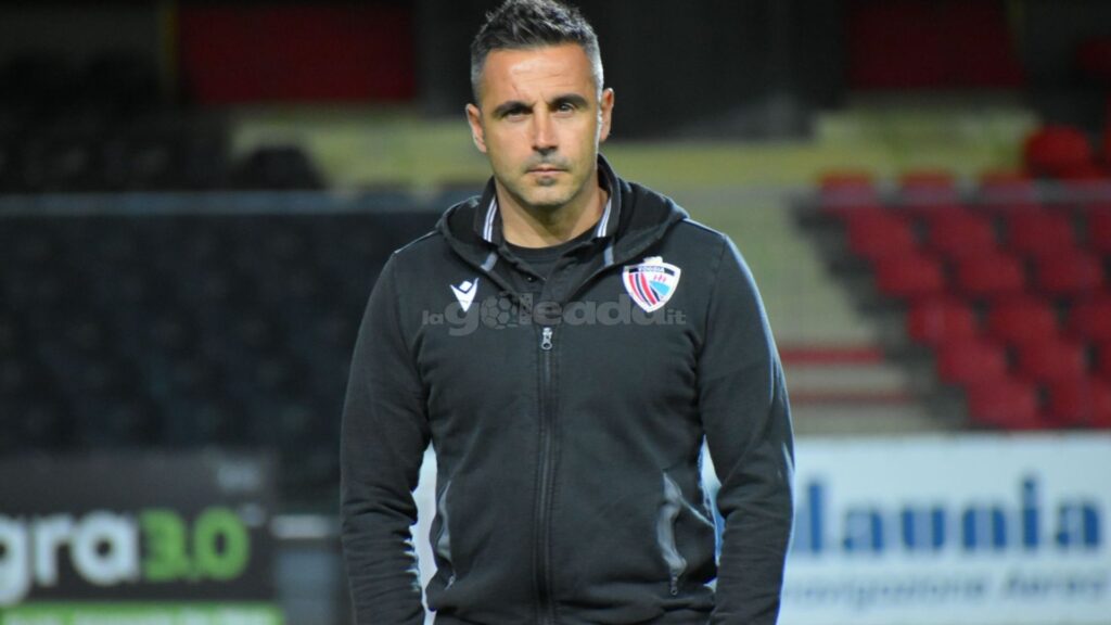 Immagine in evidenza: mister Marco Marchionni - crediti: foto di Luigia Spinelli (RIPRODUZIONE VIETATA)