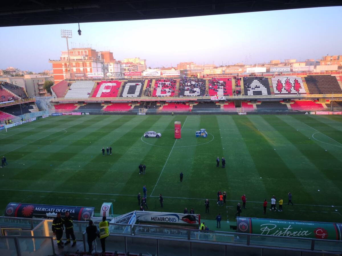 Foggia, Di Carlo promuove De Finis e Salandra: "Loro sono..." - Immagine in evidenza: lo stadio "Pino Zaccheria" di Foggia - crediti: foto di Mario Mescia/lagoleada.it (RIPRODUZIONE VIETATA)