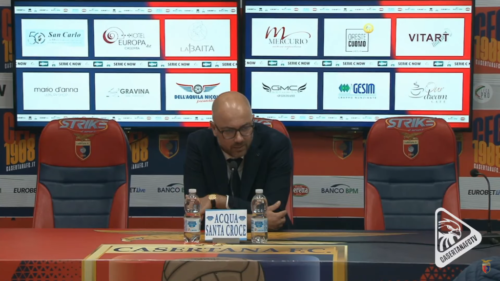 Immagine in evidenza: Alessandro Degli Esposti - crediti foto: canale ufficiale YouTube Casertana FC Official (frame da video)