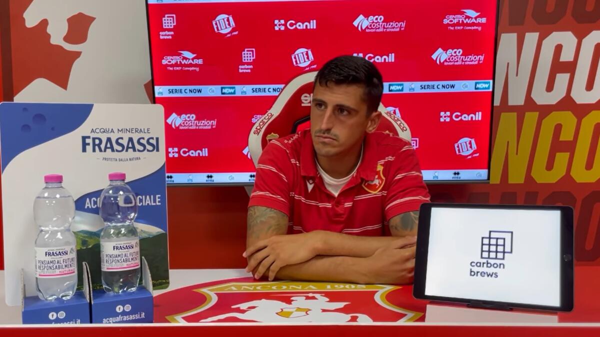 Foggia, per il centrocampo torna di moda Gatto. Damiani verso Pescara - Immagine in evidenza: Emanuele Gatto - crediti foto: canale ufficiale YouTube Ancona Calcio (frame da video)