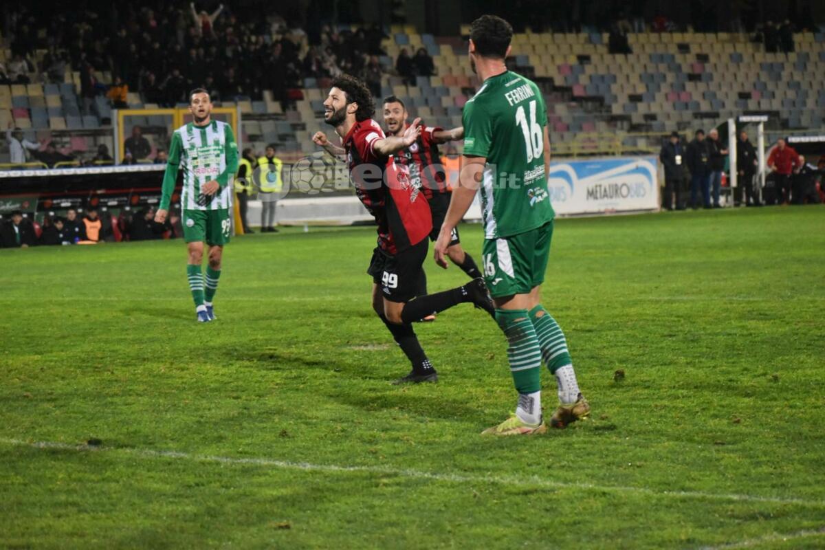 Coppa Italia Serie C, per il Foggia è subito derby - Immagine in evidenza: uno scatto di Foggia-Monopoli (Serie C - girone C 2023/24) - crediti: foto di Luigia Spinelli (RIPRODUZIONE VIETATA)