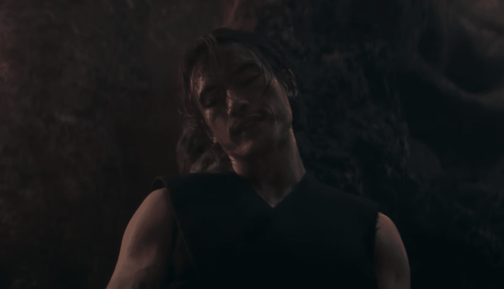 Lo Straniero nel finale dell'episodio