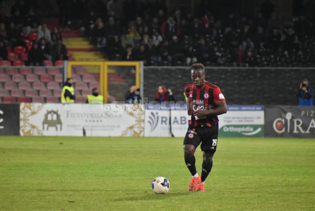 Immagine in evidenza: uno scatto di Foggia-Audace Cerignola (Serie C - girone C 2023/24) - crediti: foto di Luigia Spinelli (RIPRODUZIONE VIETATA)