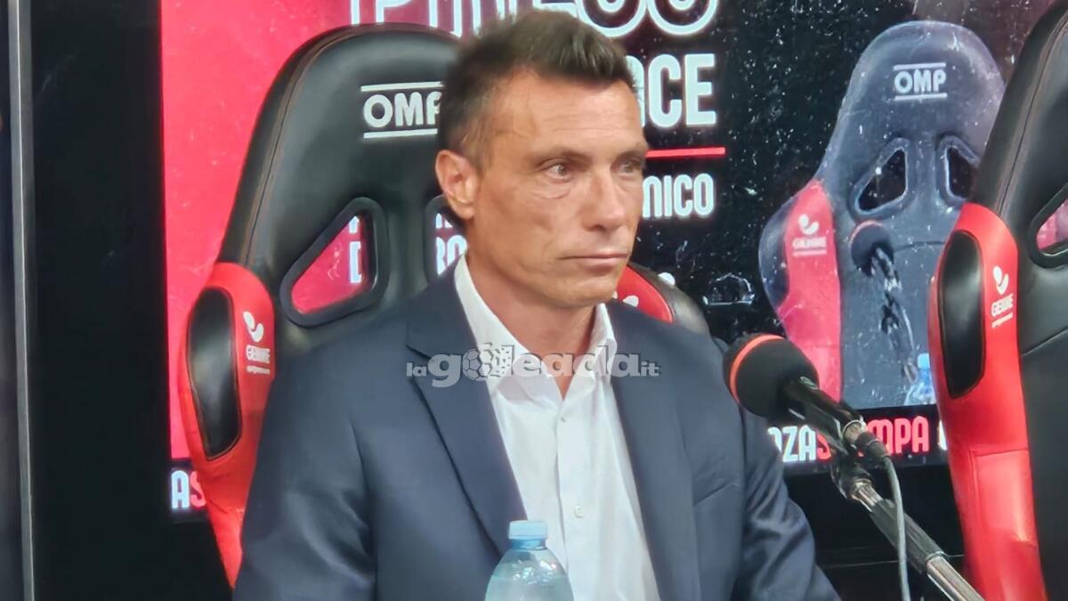 Oggi primo vero test per il Foggia di Brambilla, sul mercato si rifanno i calcoli - Immagine in evidenza: uno scatto dalla conferenza di Canonico, Brambilla e Roma - crediti: foto di Mario Mescia per lagoleada.it (RIPRODUZIONE VIETATA)