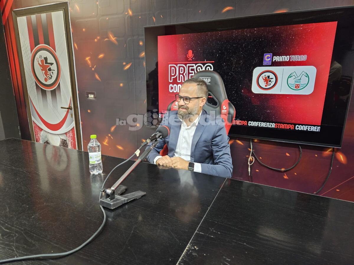 Calciomercato, gli aggiornamenti in casa Foggia - Immagine in evidenza: il Direttore Sportivo del Foggia, Domenico Roma - crediti: foto di Mario Mescia/lagoleada.it (RIPRODUZIONE VIETATA)