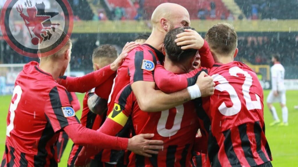 Immagine in evidenza: uno scatto di Foggia-Team Altamura (Serie D - girone H 2019/20) - crediti: foto di Federico Antonellis/Calcio Foggia 1920