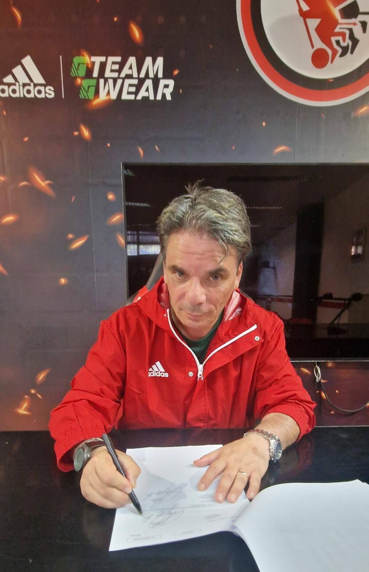 Foggia, UFFICIALE: in panchina torna Capuano - Immagine in evidenza: mister Ezio Capuano nuovo allenatore del Foggia - crediti foto: Calcio Foggia 1920/Antonellis