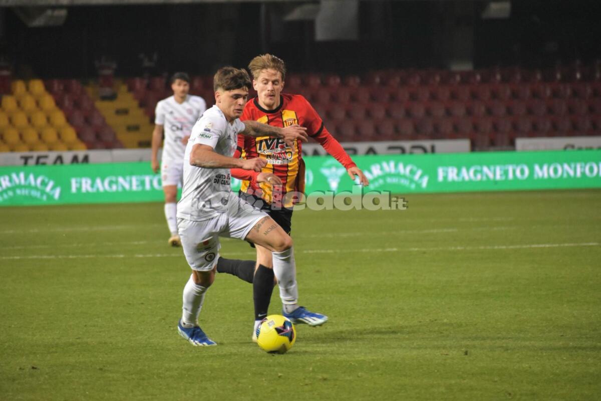 Dove vedere Benevento-Foggia? Ecco il canale - Immagine in evidenza: uno scatto di Benevento-Foggia (Serie C - girone C 2023/24) - crediti: foto di Luigia Spinelli (RIPRODUZIONE VIETATA)