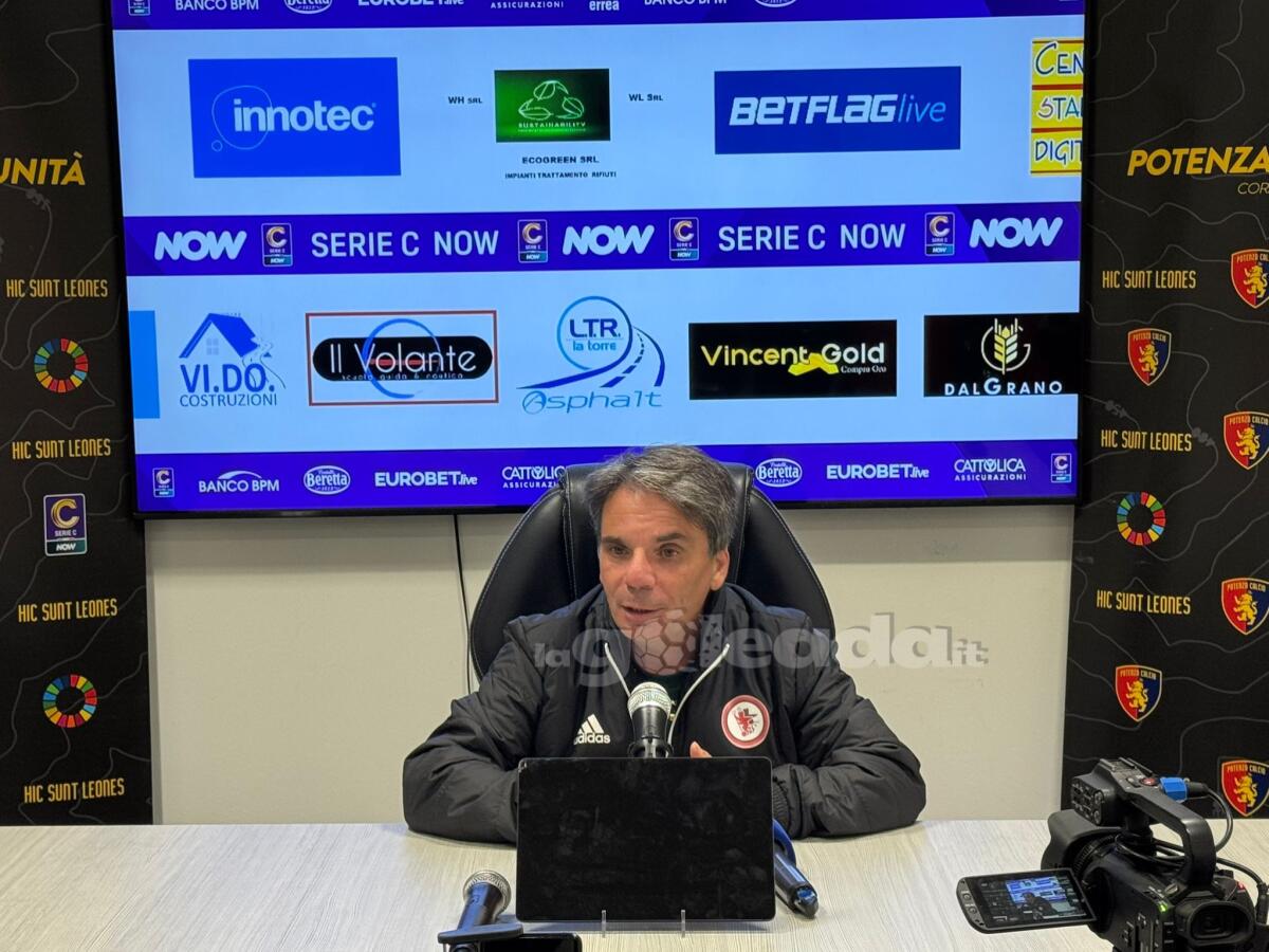 Capuano: "Chi ha fatto giocare Foggia-Catania si vergogni" - Immagine in evidenza: mister Ezio Capuano - crediti: foto di Luigia Spinelli/lagoleada.it (RIPRODUZIONE VIETATA)