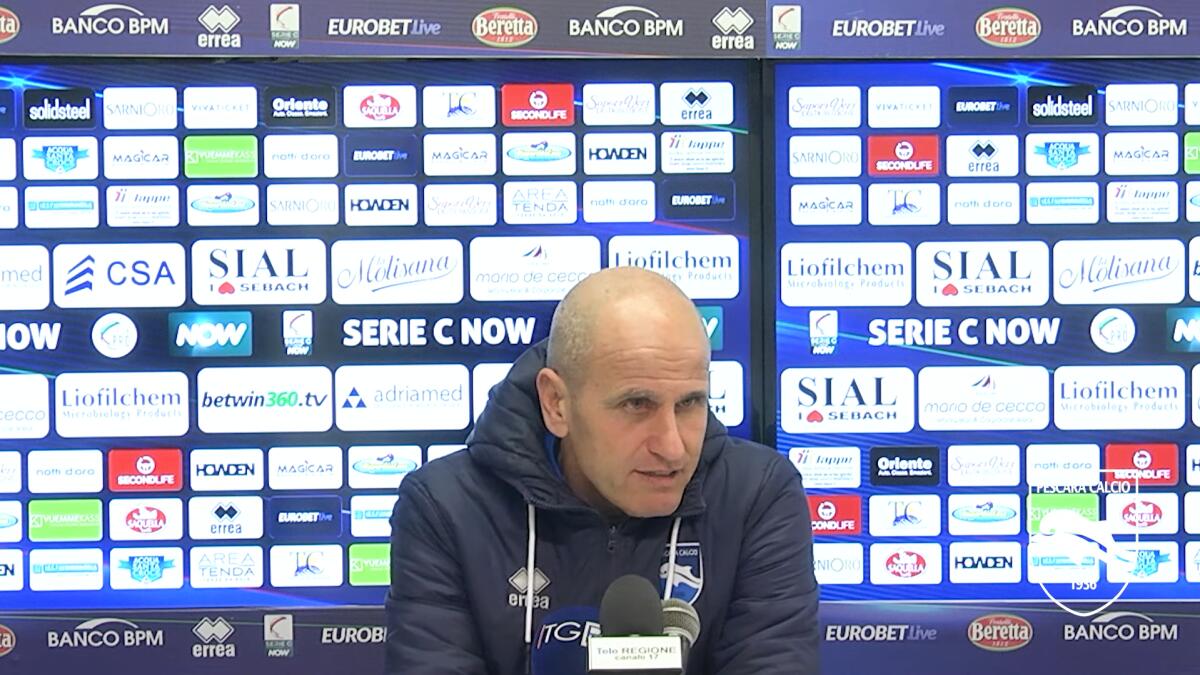 Bucaro punta sul Foggia: "Ha grandi potenzialità. Col Potenza..." - Immagine in evidenza: mister Giovanni Bucaro - crediti foto: canale ufficiale YouTube Pescara Calcio (frame da video)