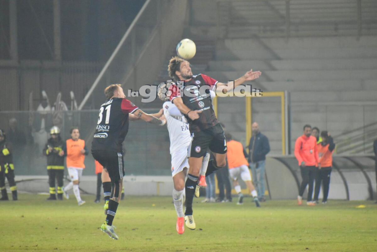 Il Foggia riscopre Mazzocco e Vezzoni, importanti pedine del gioco di Capuano - Mazzocco durante Foggia-Taranto (Serie C - girone C 2024/25) - crediti: foto di Luigia Spinelli (RIPRODUZIONE VIETATA)