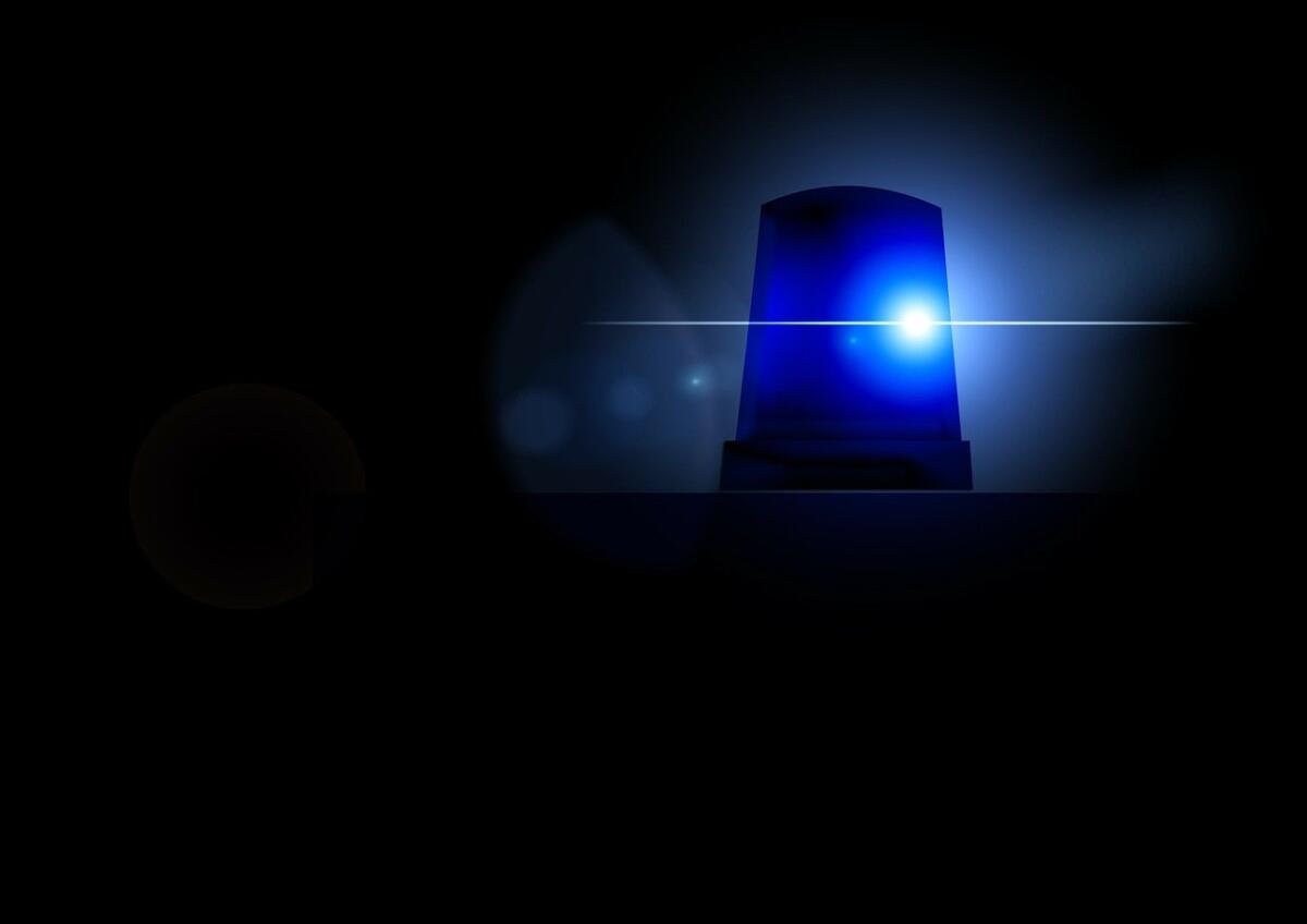 Incidente stradale a Potenza: perdono la vita tre tifosi del Foggia - Immagine in evidenza: foto di Gerd Altmann da Pixabay