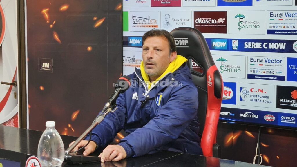 Immagine in evidenza: mister Giuseppe Raffaele - crediti: foto di Mario Mescia/lagoleada.it (RIPRODUZIONE VIETATA)