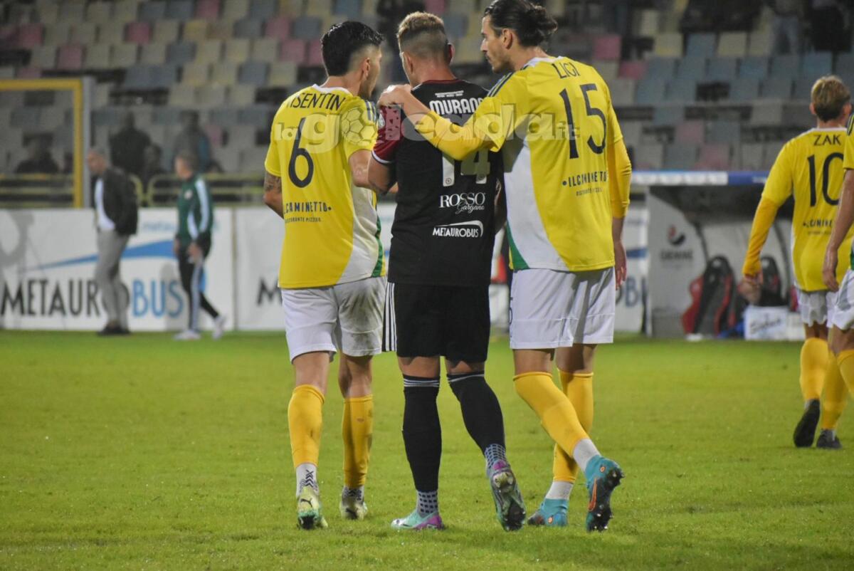Foggia, prime mosse: da Di Bari a Cangelosi - Uno scatto di Foggia-Cerignola, foto di Luigia Spinelli per lagoleada.it (Riproduzione Vietata)