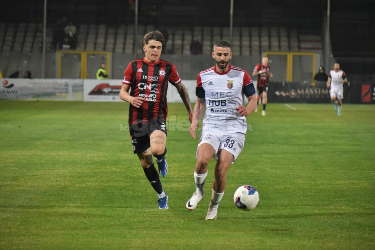 Biglietti Foggia-Casertana, prevendita al via! Tutte le info - Immagine in evidenza: uno scatto di Foggia-Casertana (Serie C - girone C 2023/24) - crediti: foto di Luigia Spinelli (RIPRODUZIONE VIETATA)