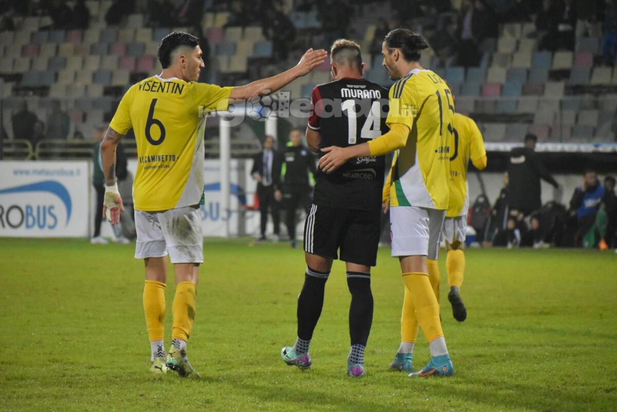 Horror allo Zaccheria e adesso la classifica fa paura - Uno scatto di Foggia-Cerignola, foto di Luigia Spinelli per lagoleada.it (Riproduzione Vietata)