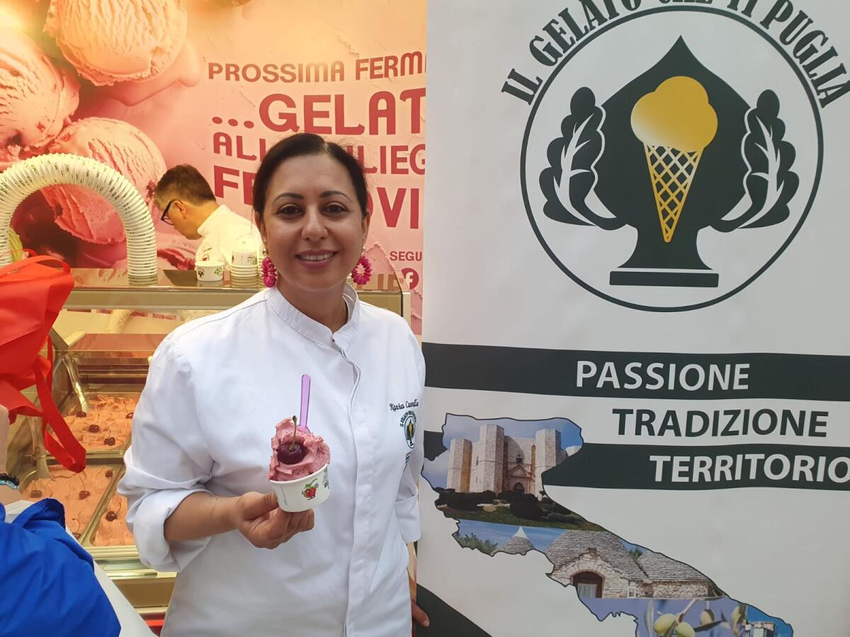 La maestra gelatiere Katia Cavallo di Grottaglie tra i finalisti italiani della Coppa Italia di Gelateria - La maestra gelatiere Katia Cavallo di Grottaglie tra i finalisti italiani della Coppa Italia di Gelateria