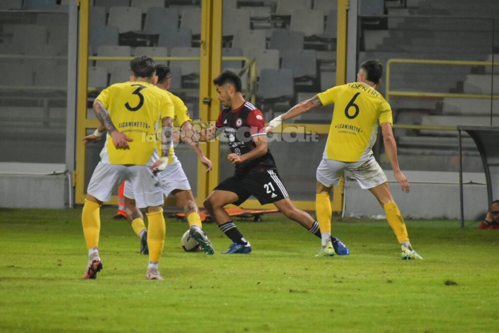 Uno scatto di Foggia-Cerignola, foto di Luigia Spinelli per lagoleada.it (Riproduzione Vietata)