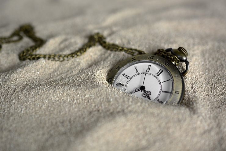 Il grande orologio del tempo (Pixabay FOTO) - www.notiziesecche.it