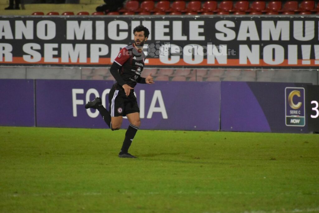Immagine in evidenza: uno scatto di Foggia-Casertana (Serie C - girone C 2024/25) - crediti: foto di Luigia Spinelli (RIPRODUZIONE VIETATA)