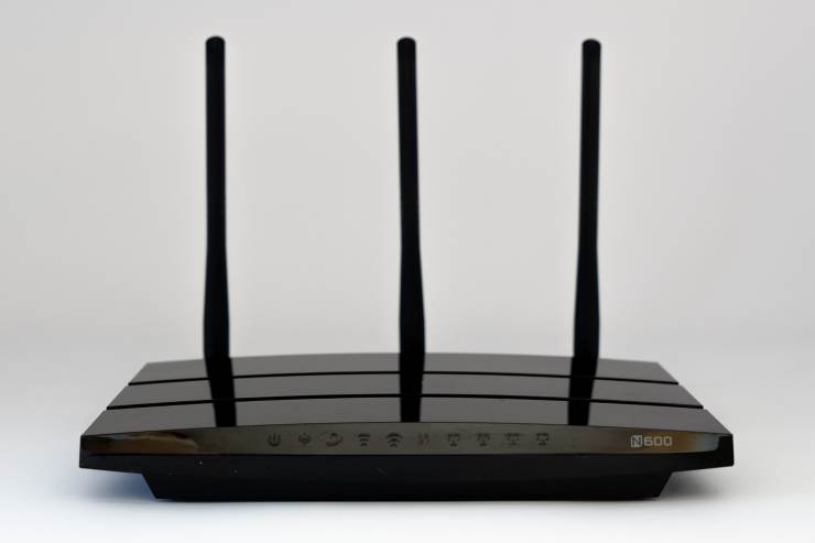 Router WiFi (Pixabay foto) - www.notiziesecche.it