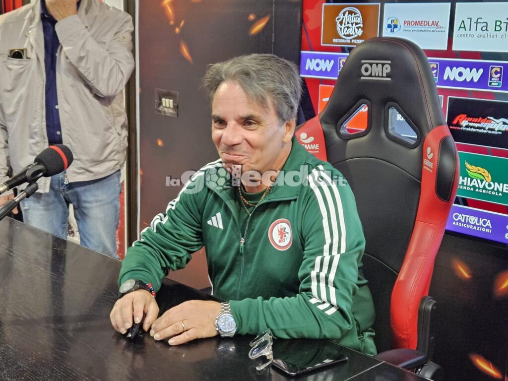 Immagine in evidenza: mister Ezio Capuano - crediti: foto di Mario Mescia/lagoleada.it (RIPRODUZIONE VIETATA)
