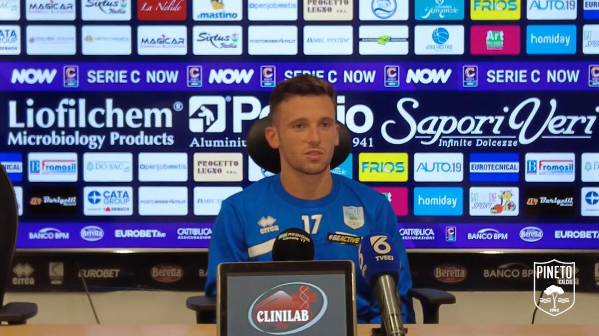 Foggia, per l'attacco idea Bruzzaniti, ma quanta concorrenza - Immagine in evidenza: Giovanni Bruzzaniti - crediti foto: canale ufficiale YouTube Pineto Calcio (frame da video)