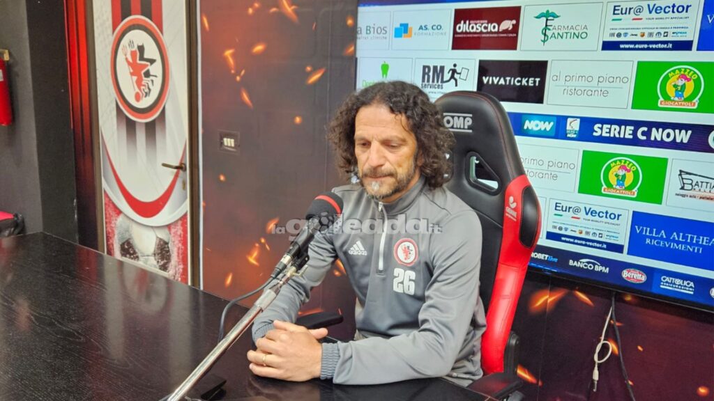 Immagine in evidenza: mister Mirko Cudini - crediti: foto di Mario Mescia/lagoleada.it (RIPRODUZIONE VIETATA)