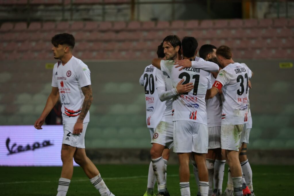 Immagine in evidenza: uno scatto di ACR Messina-Foggia (Serie C - girone C 2024/25) - crediti: foto di Federico Antonellis/Calcio Foggia 1920