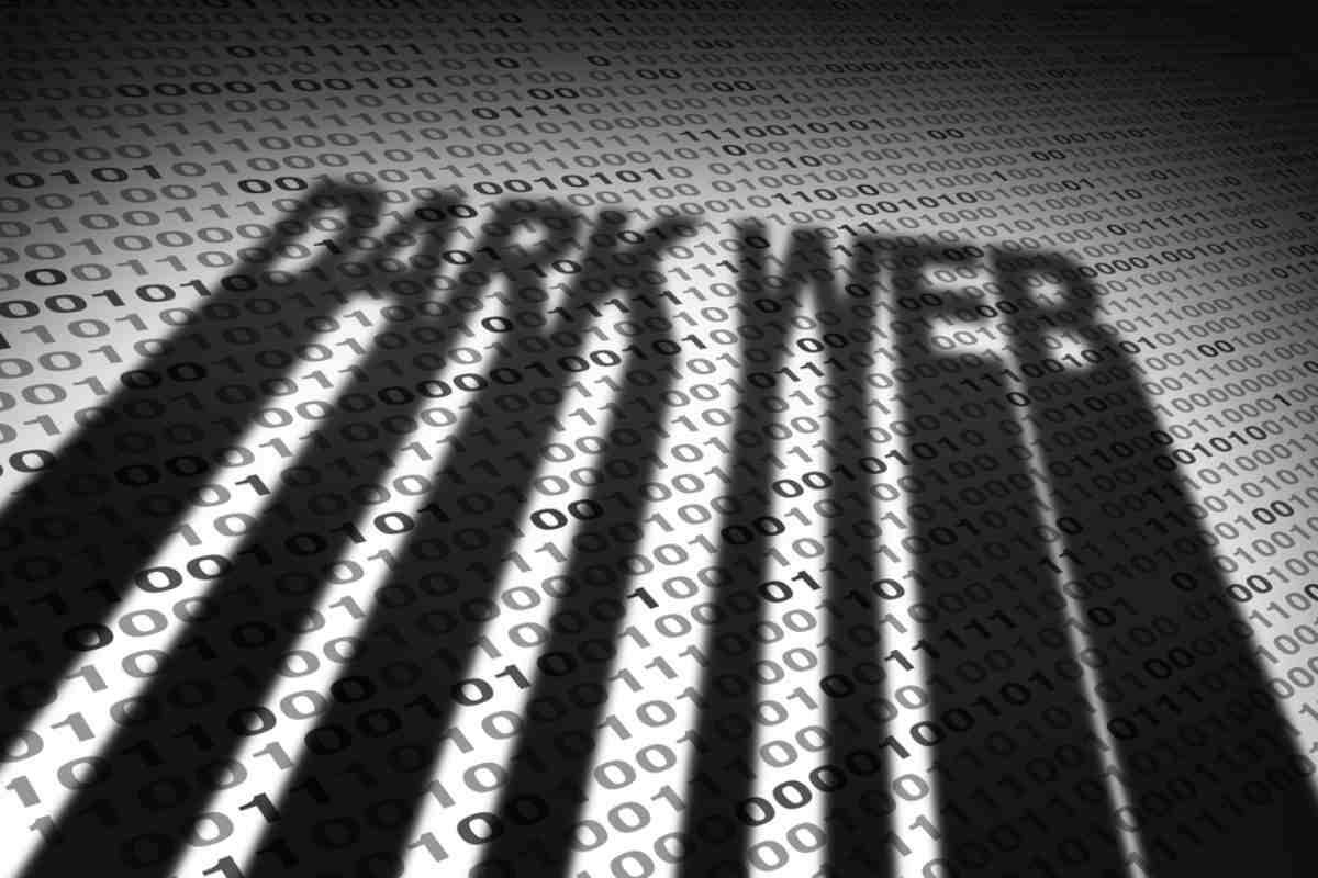 Cos’è davvero il dark web? Miti, verità e perché dovresti conoscerlo - Un luogo misterioso (depositphotos.com) - www.findbest.it